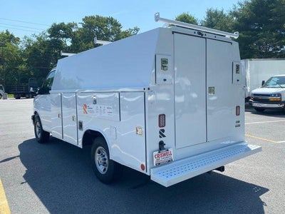 2025 Chevrolet Express Cutaway 3500 1WT