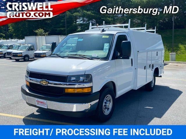 2025 Chevrolet Express Cutaway 3500 1WT