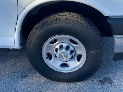 2025 Chevrolet Express Cutaway 3500 1WT