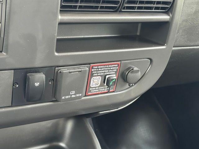 2026 Chevrolet Express Cutaway 3500 1WT
