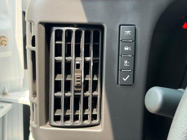 2026 Chevrolet Express Cutaway 3500 1WT