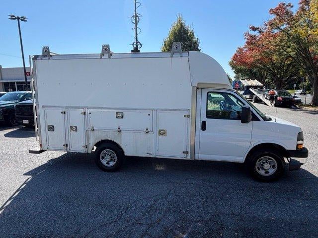2022 Chevrolet Express Cutaway 3500 3500 RWD 139