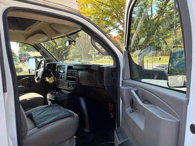 2022 Chevrolet Express Cutaway 3500 3500 RWD 139