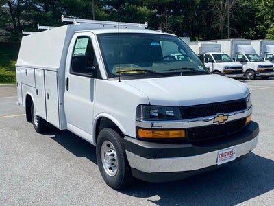 2025 Chevrolet Express Cutaway 3500 1WT