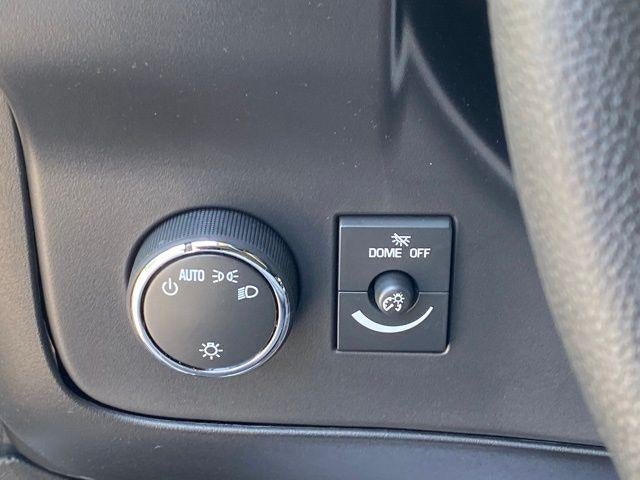 2025 Chevrolet Express Cutaway 3500 1WT