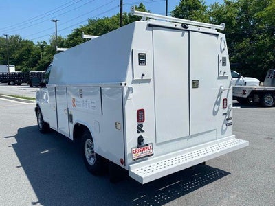 2025 Chevrolet Express Cutaway 3500 1WT