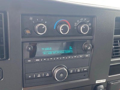 2025 Chevrolet Express Cutaway 3500 1WT