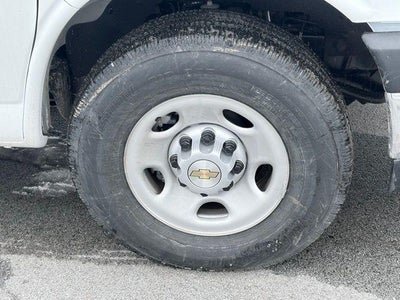2025 Chevrolet Express Cutaway 3500 1WT