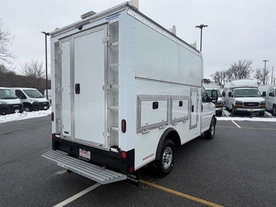 2025 Chevrolet Express Cutaway 3500 1WT
