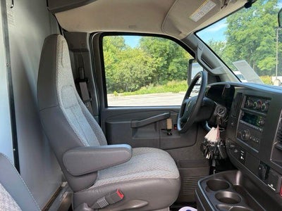 2026 Chevrolet Express Cutaway 3500 1WT