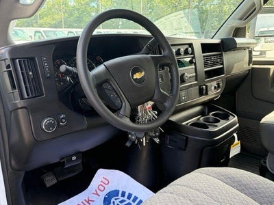 2026 Chevrolet Express Cutaway 3500 1WT