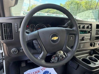 2026 Chevrolet Express Cutaway 3500 1WT