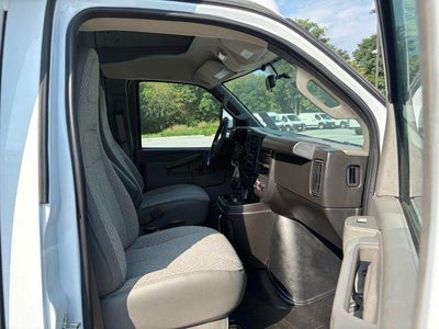 2026 Chevrolet Express Cutaway 3500 1WT