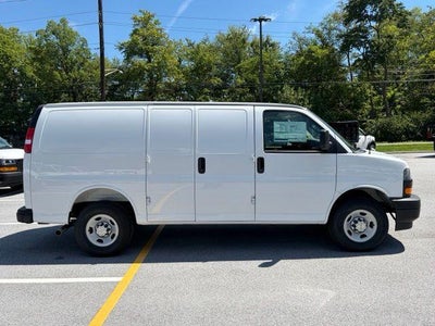 2026 Chevrolet Express Cargo WT