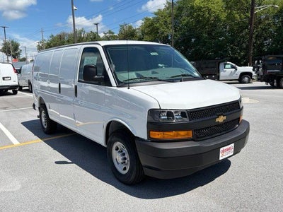 2026 Chevrolet Express Cargo WT