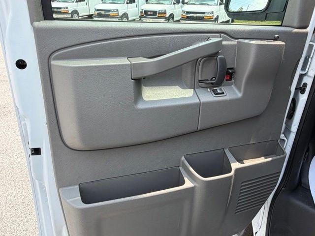 2026 Chevrolet Express Cargo 1WT