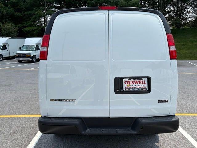 2026 Chevrolet Express Cargo 1WT