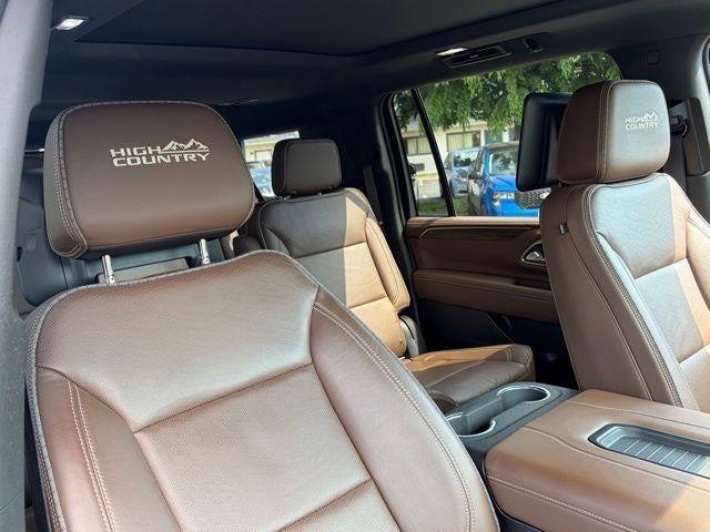 2022 Chevrolet Suburban High Country