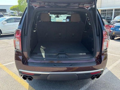 2022 Chevrolet Suburban High Country