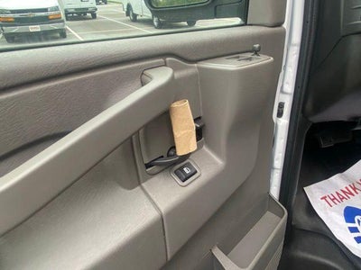 2025 Chevrolet Express Cutaway 3500 1WT