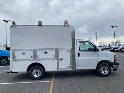 2025 Chevrolet Express Cutaway 3500 1WT