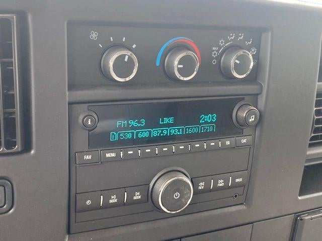 2025 Chevrolet Express Cutaway 3500 1WT