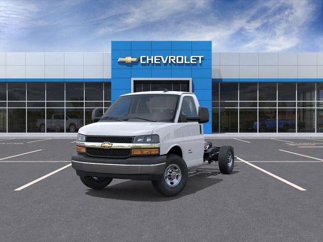 2026 Chevrolet Express Cutaway 3500 1WT