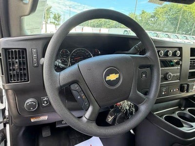 2026 Chevrolet Express Cutaway 3500 1WT