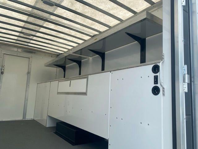 2025 Chevrolet Express Cutaway 4500 2WT