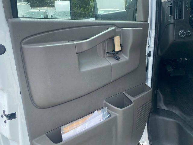 2025 Chevrolet Express Cutaway 4500 2WT