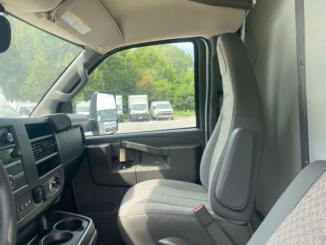 2025 Chevrolet Express Cutaway 4500 2WT