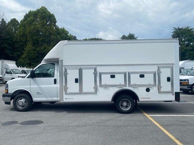 2025 Chevrolet Express Cutaway 4500 2WT