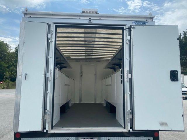 2025 Chevrolet Express Cutaway 4500 2WT