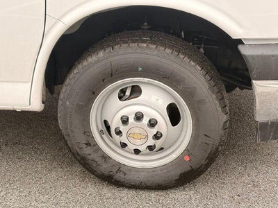 2026 Chevrolet Express Cutaway 4500 2WT