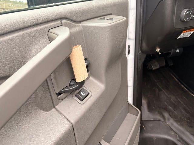 2026 Chevrolet Express Cutaway 4500 2WT