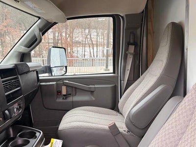 2026 Chevrolet Express Cutaway 4500 2WT
