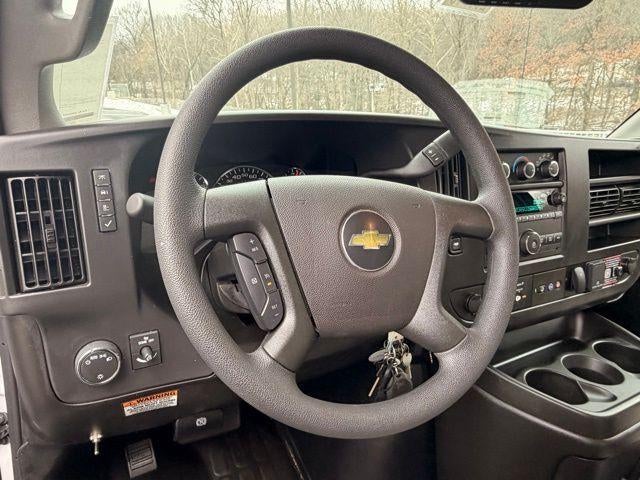 2026 Chevrolet Express Cutaway 4500 2WT