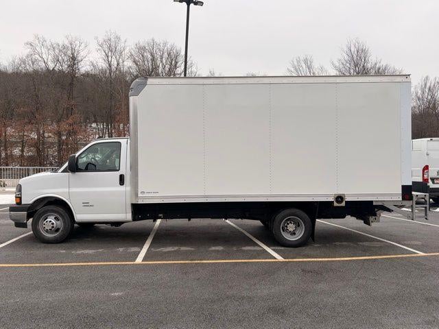 2026 Chevrolet Express Cutaway 4500 2WT