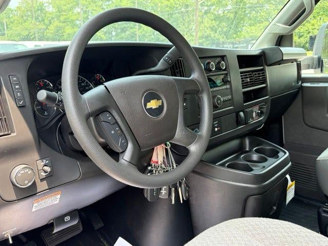 2026 Chevrolet Express Cutaway 4500 2WT