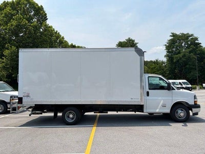2026 Chevrolet Express Cutaway 4500 2WT
