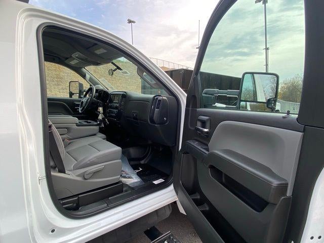 2024 Chevrolet Silverado 5500 HD Work Truck