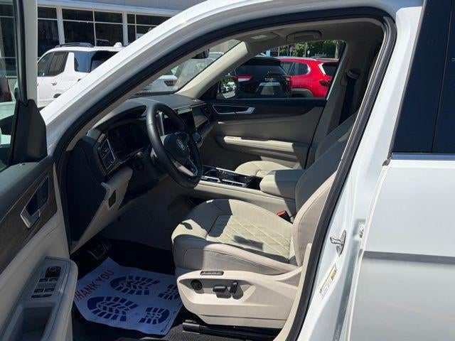 2024 Volkswagen Atlas 2.0T SEL Premium R-Line