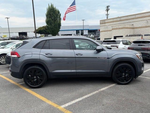 2024 Volkswagen Atlas Cross Sport 2.0T SE w/Technology