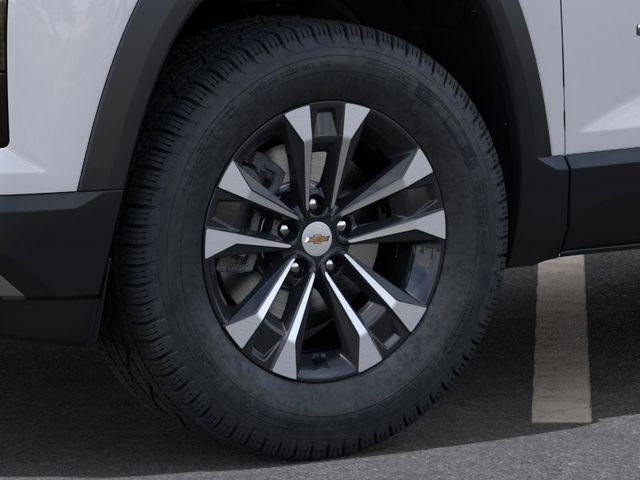 2027 Chevrolet Equinox LT - Photo 9