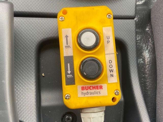 2024 Chevrolet Low Cab Forward 4500 HG Base