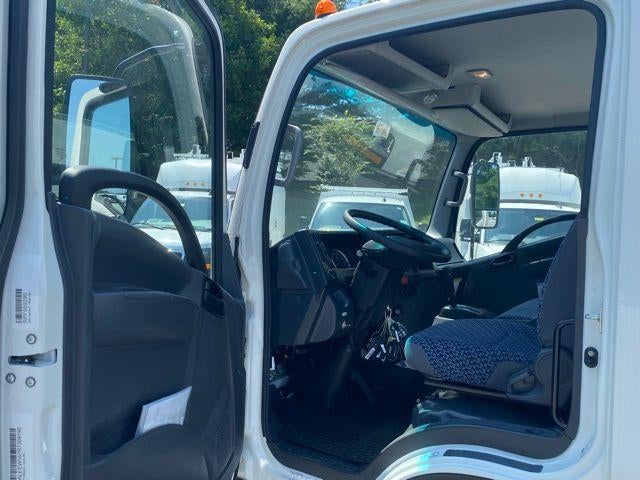 2024 Chevrolet Low Cab Forward 5500 XD Base